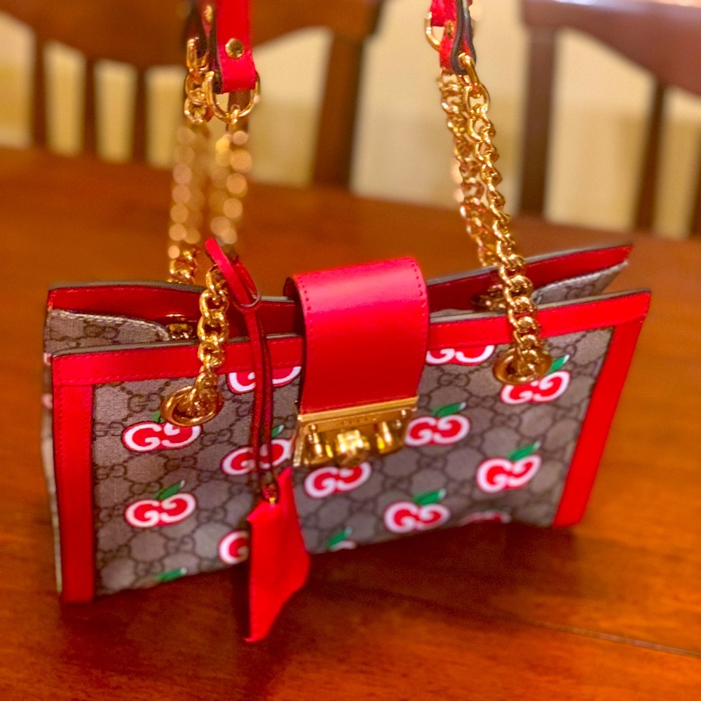 Authentic, seasonal,New rare  authentic limited addition Gucci cherry 🍒 purse.